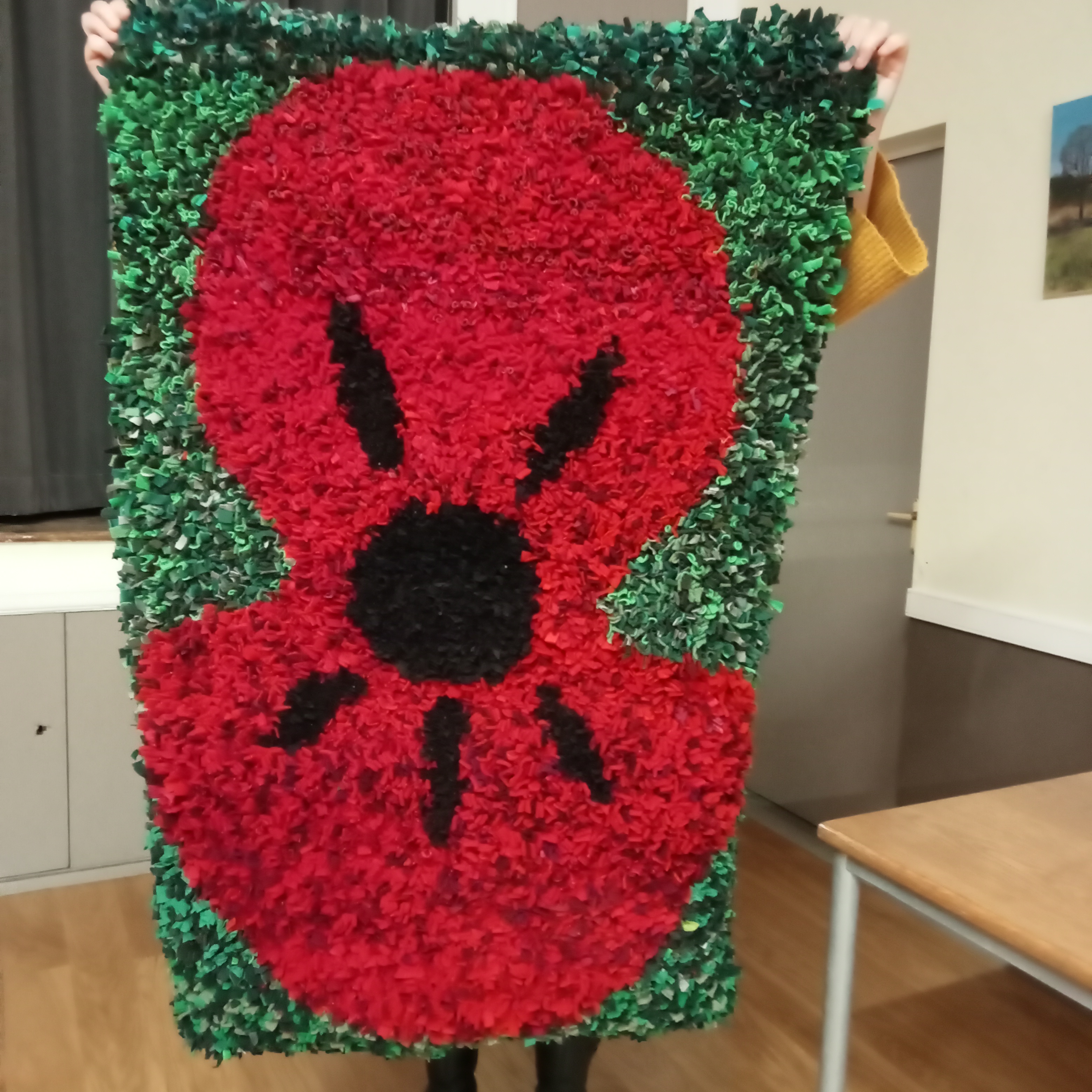 Clippy mat poppy 